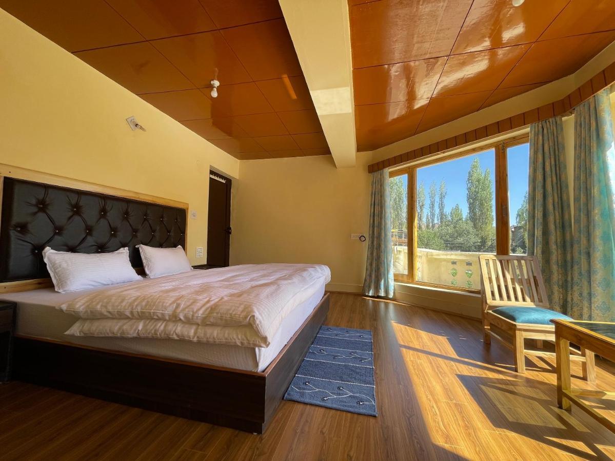 Hinjuma Guest House 레 외부 사진