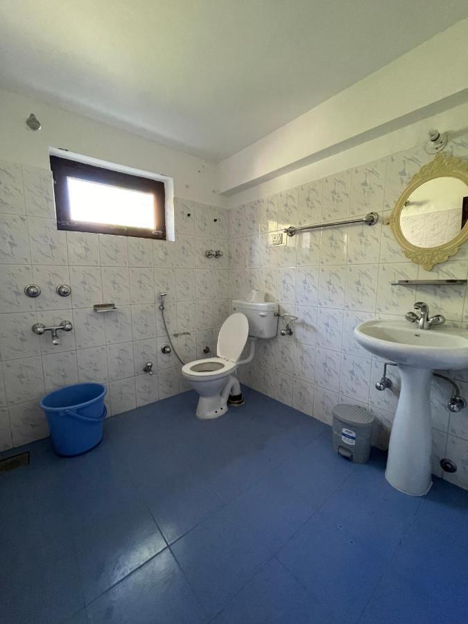 Hinjuma Guest House 레 외부 사진